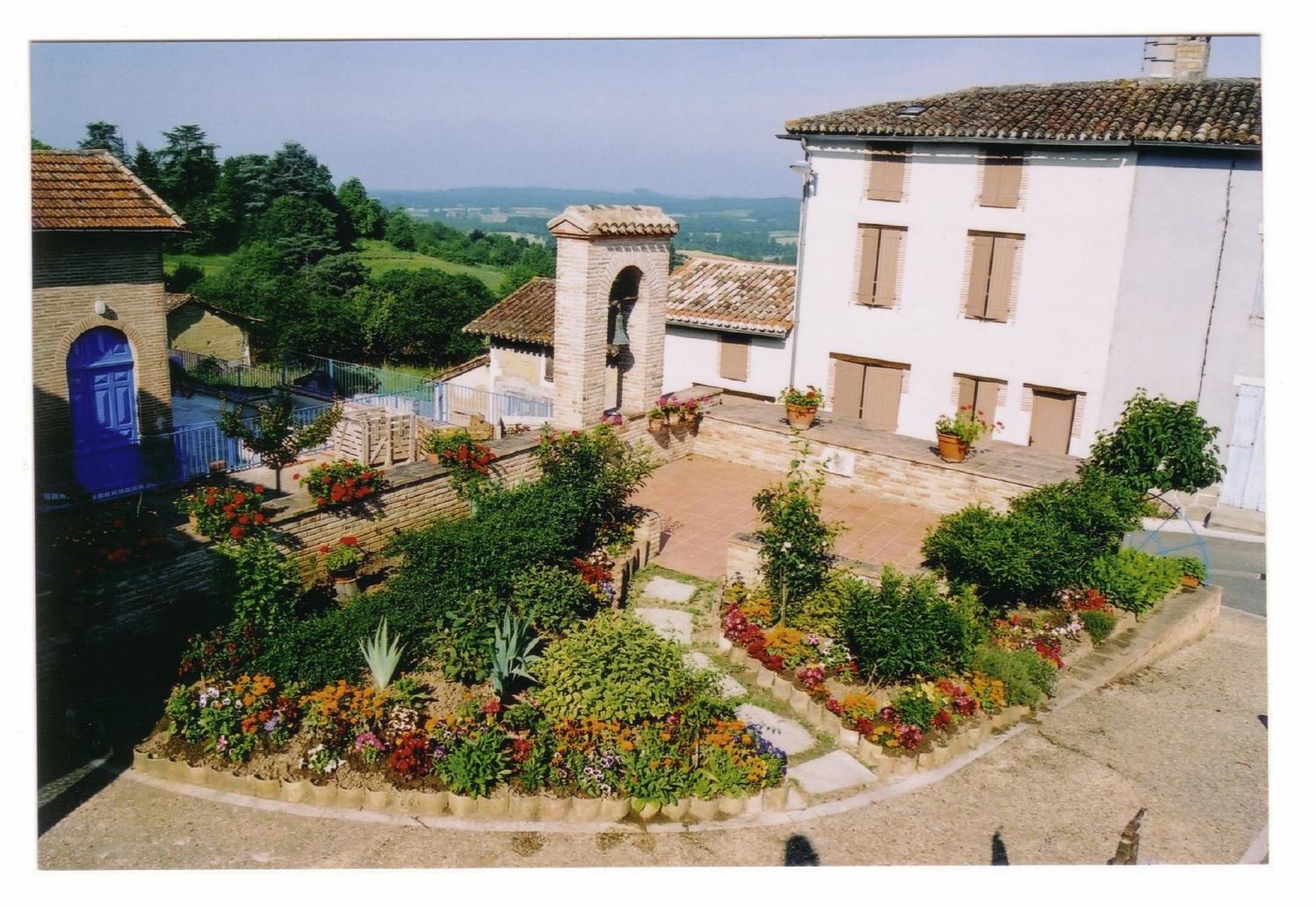 Logis L'Auberge Du Quercy Blanc Molières Exterior foto
